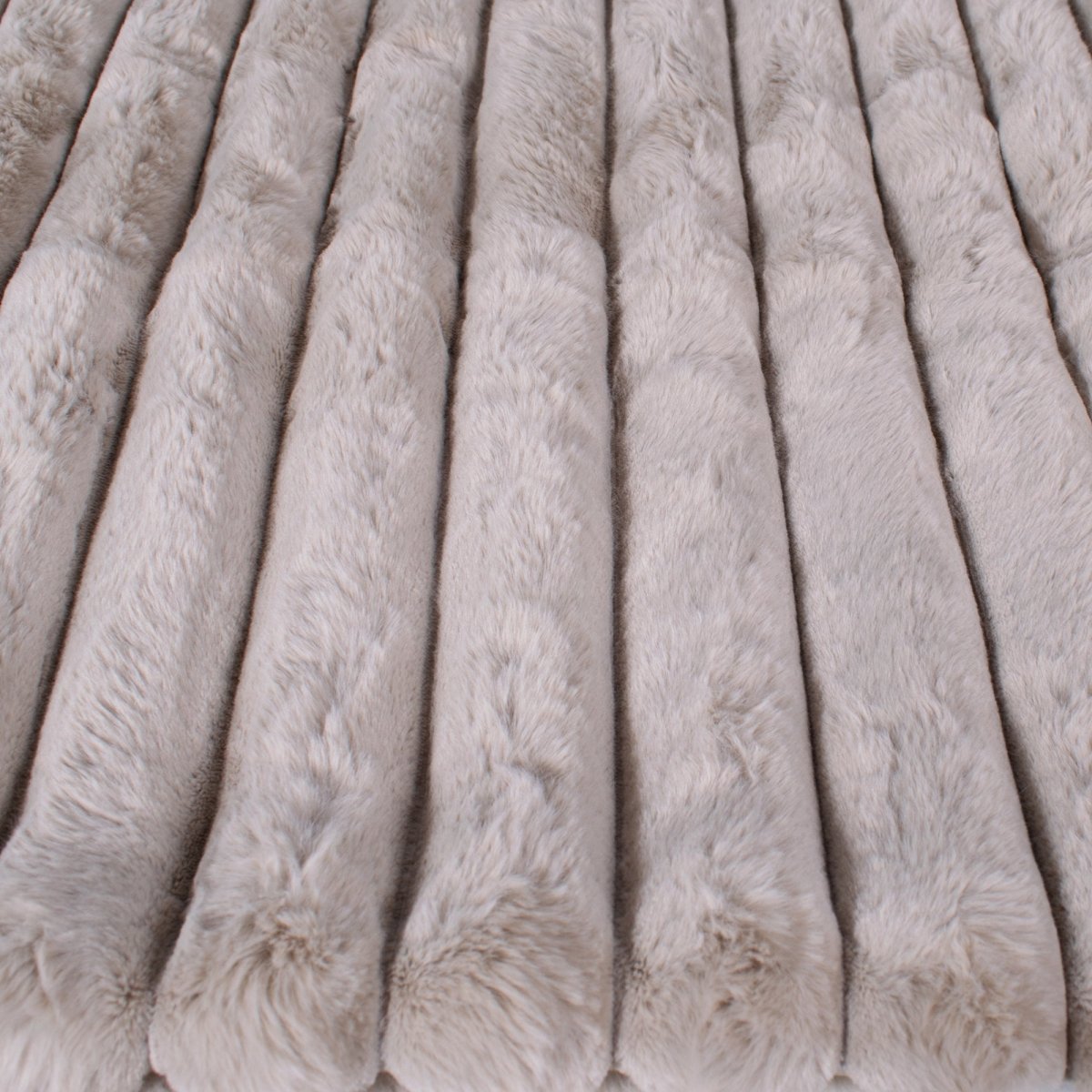 Lux Faux Fur Throw Blanket for Bed and Couch