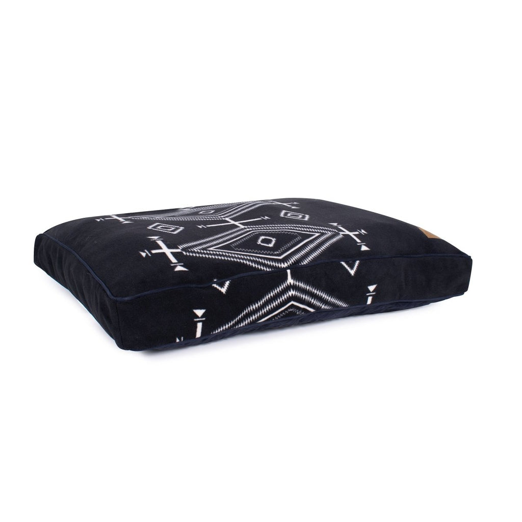 Pendleton Classic Pet Napper